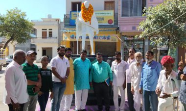 हर्षोल्लास के साथ मनाई गांधी व शास्त्री की जयंती