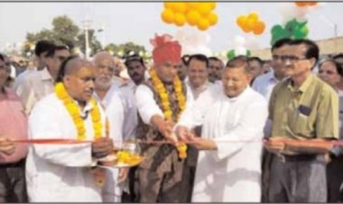 जसवंत मेला एवं प्रदर्शनी का जिला कलेक्टर  आलोक रंजन ने किया शुभारंभ