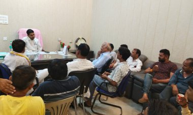 उपखंड अधिकारी ने पंच पटेलों के साथ कस्बे को साफ एवं स्वच्छ रखने को लेकर की चर्चा