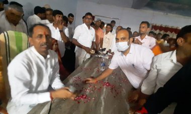 वैर में डीएपी खाद की कालाबाजारी से किसान चिंतित: केबिनेट मंत्री भजनलाल जाटव की साधारण सभा में छाया समस्याओं का मुद्दा