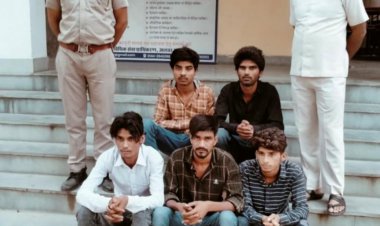 आनलाईन धोखाधडी कर रूपये ऐठने वाले 5 शातिर आरोपी एक देशी कट्टा 315 बोर सहित गिरफ्तार,क्रेटा गाड़ी जब्त