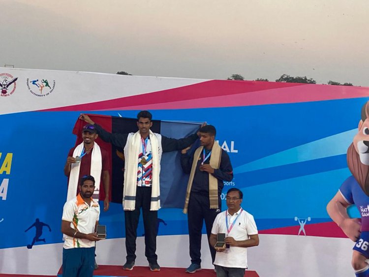 नगर क्षेत्र के गांव थून निवासी जाकर खान ने नौकायन प्रतियोगिता में जीता स्वर्ण पदक