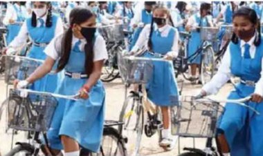 सरकार ने 4 माह बाद भी नहीं बाटी साइकिले: 3लाख 50 हजार बेटियों को पैदल जाना पड़ रहा है स्कूल