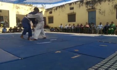 जूडो प्रतियोगिता में बालिका पुर की छात्राओं ने जीती जनरल चैम्पियनशिप