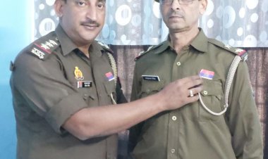 झंडा दिवस पर शान से लहराया बदायूँ पुलिस का झंडा