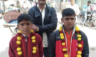 रामगढ़ निवासी दो सगे भाइयो ने जिला स्तरीय बॉक्सिंग प्रतियोगिता में जीता गोल्ड मेडल:  अब खेलेंगे स्टेट लेवल