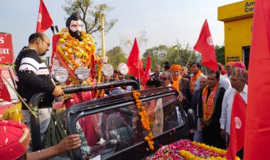 भगवान परशुराम अमृत भारत रथ आमंत्रण यात्रा का मंगलवाड़ टोल पर हुआ भव्य स्वागत