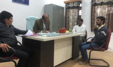 जिला शिक्षा अधिकारी मुख्यालय ने किया बालिका विद्यालय का चौचक निरीक्षण