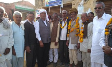 पचलंगी ग्राम सेवा सहकारी समिति के अध्यक्ष बने लक्ष्मण कुड़ी: समर्थकों ने मिठाइयां बांटकर किया खुशी का इजहार