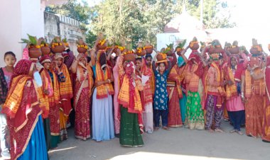 रामपुर में शिव शंकर भगवान के रुद्राभिषेक कार्यक्रम का हुआ आयोजन: महिलाओं ने निकाली कलशयात्रा