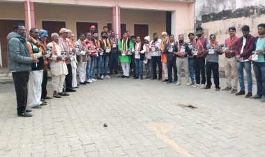 उदयपुरवाटी शहर मंडल के नेतृत्व में भाजपा जन आक्रोश यात्रा के द्वितीय चरण में हर घर संपर्क अभियान