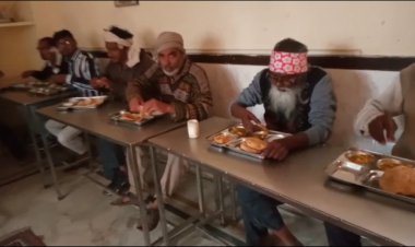 अमावस्था भोजन समिति ने जरूरतमंदों को कराया भोजन