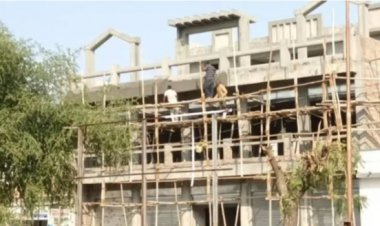 तखतगढ़ में बिल्डिंग बाइलॉज नियमों के विरुद्ध धड़ल्ले से हो रहा अवैध कॉन्प्लेक्स का निर्माण