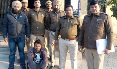 ऑनलाइन वाट्सएप्प वीडियो कालिंग व सेक्सचेट कर ठगी करने के आरोप मे अलघानी का समीन खान गिरफ्तार