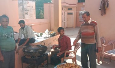 उदयपुरवाटी कस्बे में पहाडी की तलहटी में स्थित बाबा श्याम के दरबार में हुआ पौष बड़ा प्रसादी का हुआ आयोजन