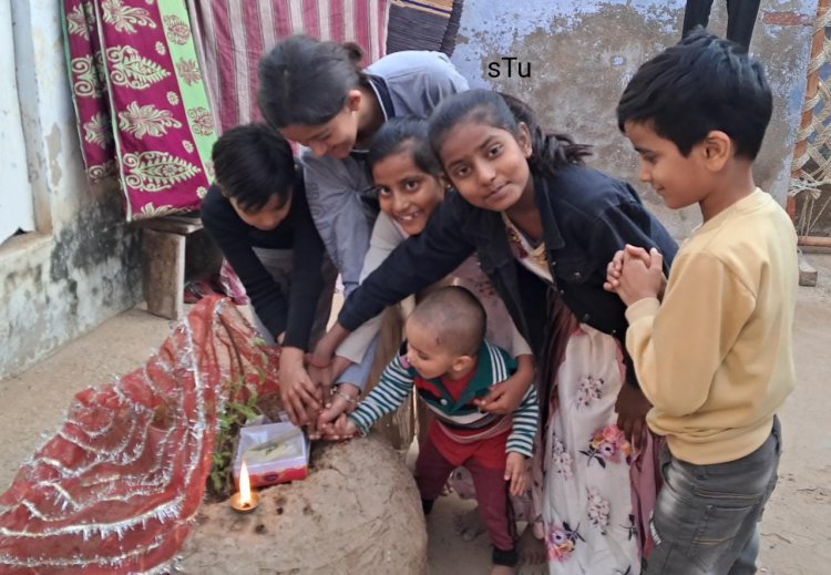 कठूमर कस्बे में हर्षोल्लास व धूमधाम के साथ मनाया गया तुलसी दिवस पर्व