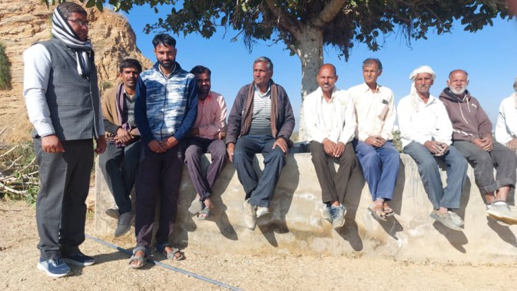 रामनगर में ग्रामीणों ने नीमकाथाना को जिला बनाने की मांग को लेकर नुक्कड़ सभा में संघर्ष समिति में शामिल होने का किया आवाहन