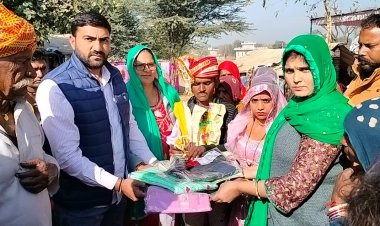 बानसूर के मोठूका सरपंच हंसा देवेंद्र चौधरी बने गरीबों के मसीहा