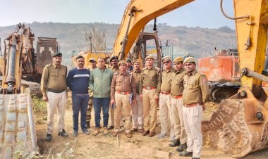 रुदावल क्षेत्र में अवैध खनन करते हुए पाये जाने पर 6 मशीनें जप्त
