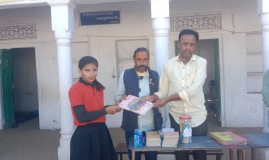 टैगोर फाउंडेशन स्कूल में पारितोषिक इनाम वितरण समारोह हुआ आयोजित