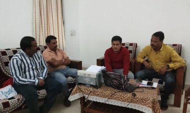 प्रधानमंत्री आवास की राशि ट्रांसफर के लिए मांगी 20 हजार की रिश्वत: सचिव और उपसरपंच ट्रेप