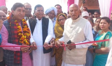 क्रमोन्नत विद्यालय का किया उद्घाटन: अभिभावक बच्चों को दें संस्कारवान शिक्षा - खैरिया