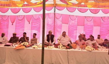 कृषि उपज मंडी परिसर में विधायक बाबूलाल बैरवा का व्यापारियों व मजदूर संघ ने किया अभिनंदन