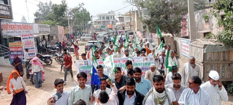 रामगढ़ में किसानों ने चंबल के पानी की मांग को लेकर निकाली किसान रैली