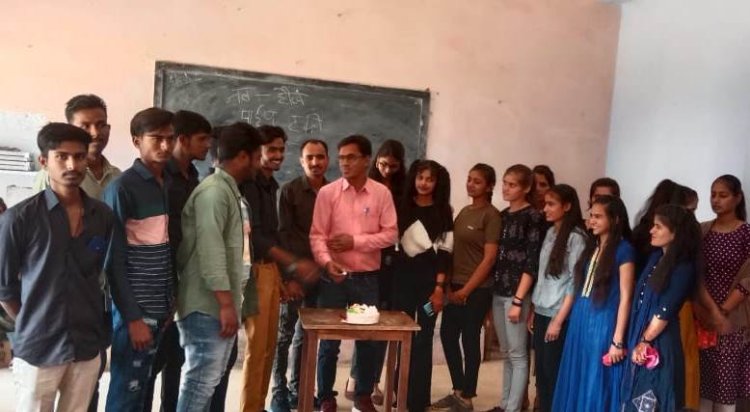 गांधी सीनियर सेकेंडरी स्कूल में हुआ सांस्कृतिक कार्यक्रम का आयोजन:छात्र छात्राओं को दी विदाई