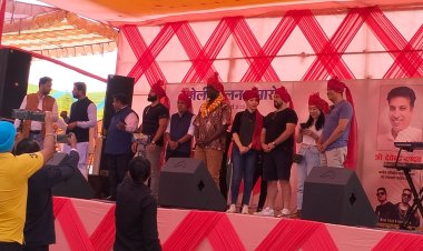 विदेशी राजनयिकों संग स्नेह फाऊंडेशन ने मनाया होली मिलन समारोह