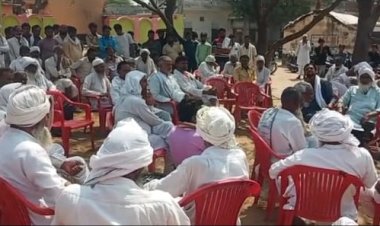 मिलकपुर में हुई ट्रैक्टर-चालक की हत्या के मामले को लेकर मानकी में इकट्ठा हुए सैकड़ों लोग: आरोपियों की गिरफ्तारी की मांग को लेकर 7 दिन का समय देते हुए आंदोलन की दी चेतावनी