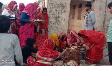 शीतलाष्टमी का व्रत रखकर किया पूजन