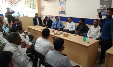 वैर में एच डी एफ सी बैंक शाखा का शुभारंभ