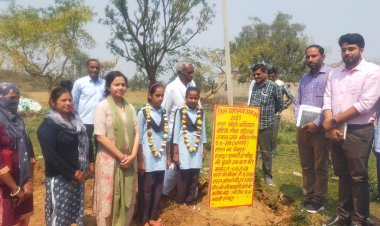 रैणी की बैरेर पंचायत के गांव खोहरा चौहान मे रास्ता खोलो अभियान के तहत रैणी प्रशासन ने खोला रास्ता