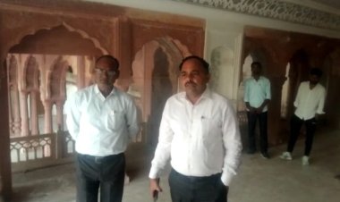 अतिरिक्त जिला कलक्टर ने किया पुरा सम्पदा सफ़ेद महल ,प्रताप फुलवाड़ी का निरीक्षण