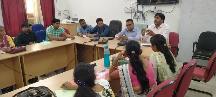डिलीवरी प्वाइंट के स्टाफ को शिशुओं में जन्मजात बीमारी के बारे में दिया प्रशिक्षण- डॉ. राजेश कुमार