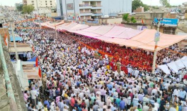 झुंझुनूं से गुढ़ागौड़जी को अलग करने का विरोद्ध प्रदर्शन - नीमकाथाना नहीं जाना के लगे नारे