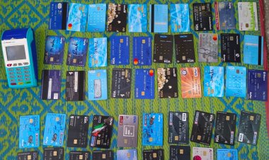 साईबर ठगों पर बडी कार्यवाही,फर्जी तरीके से संचालित एटीएम मशीन सहित 1 पौश मशीन,32 फर्जी एटीएम व 19 डेबिट कार्ड किये जब्त