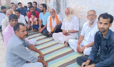 बाघोली में डूंगरी वाले बालाजी मंदिर में परशुराम जयंती मनाने को लेकर हुई कार्यकर्ताओं की बैठक