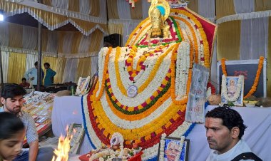 जुरहरा में सजा श्याम दरबार विशाल श्याम जागरण का आयोजन: नीले की करके सवारी मेरे कष्ट मिटाओ जी सांवरिया जल्दी आओ जी