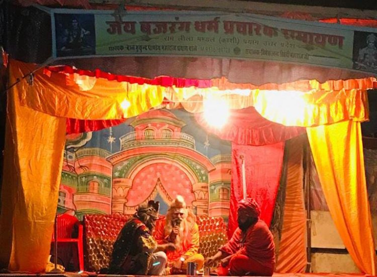 सीता हरण का मंचन देख दर्शक हुए भावुक:रामलीला का मंचन देखने उमड़ी भीड़