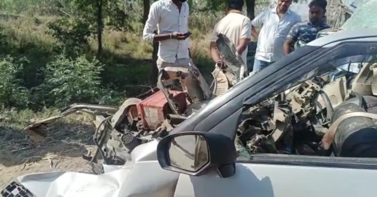 बलरामपुर में भीषण सड़क हादसा,पति- पत्नी सहित तीन बच्चों की मौत