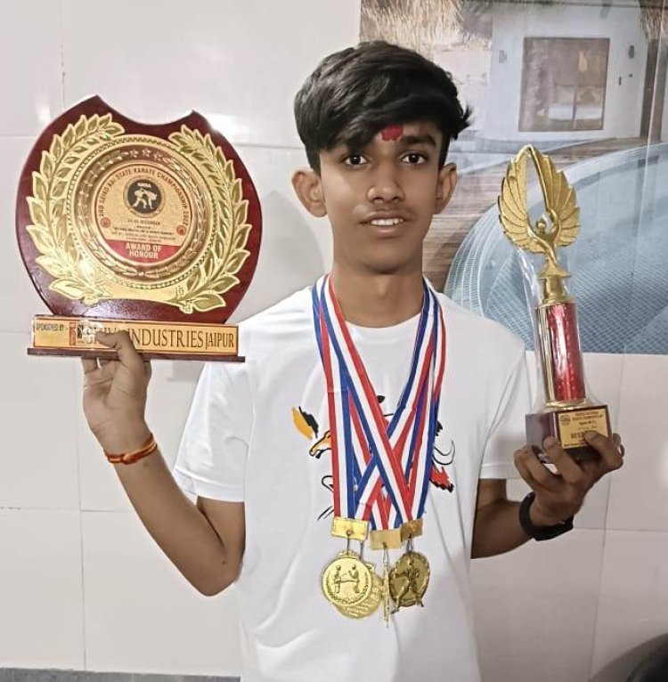 राष्ट्रीय कराटा चैंपियन विजेता अशोक माली का किया स्वागत