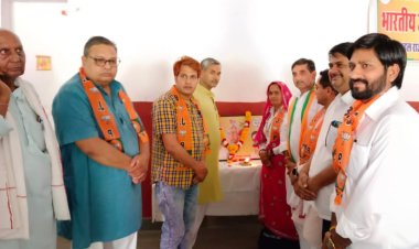 भाजपा की संगठनात्मक बैठक में कमल खिलाने का प्लान किया तैयार