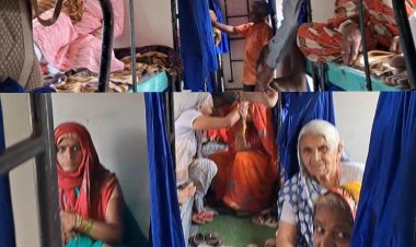 कस्बे से साठ सदस्यीय दल हरिद्वार के लिए हुआ रवाना