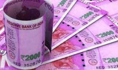 अलवर: सिनेमा घर के काउंटर पर दो हजार का नोट लेने से किया मना: वीडियो वायरल