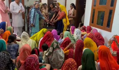 महिलाओं को आत्मनिर्भर बनाने के लिए कार्य निरंतर रहेंगे जारी  -  यादव