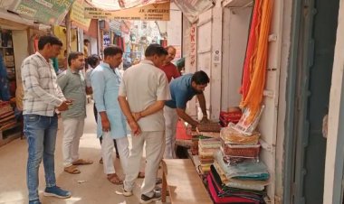 मोहित यादव ने बहरोड़ बाज़ार के व्यापारियों को बताए डिजिटल लेनदेन के फ़ायदे