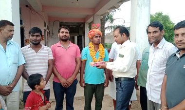 रैंणी के आदवाडी निवासी मजदूर के बेटे का नीट में चयन