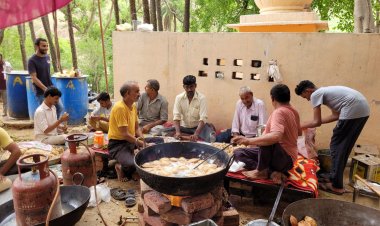 बेहतर बारिश व सुख शांति अमन भाईचारा के लिए  सूरजमुखी बांध पर ग्रामीणो ने किया भंडारे का आयोजन